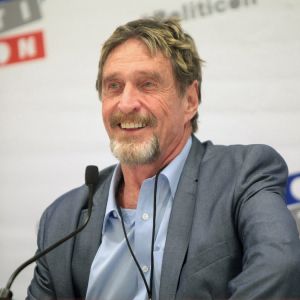 آیا بیت کوین همچنان پتانسیل 100 هزار دلاری شدن در سال 2018 را دارد ؟ آیا بیت کوین همچنان پتانسیل 100 هزار دلاری شدن در سال 2018 را دارد ؟