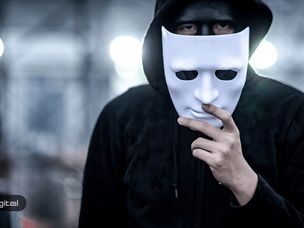 آیا ساتوشی در زمان ساخت بیت کوین دانشجو بوده است؟