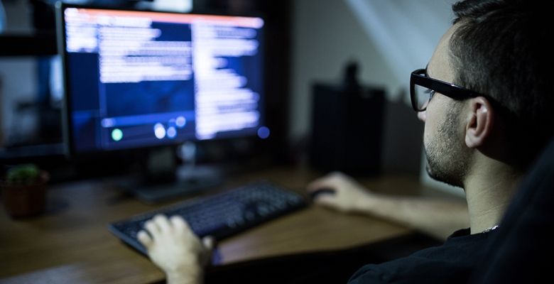 مدیرعامل صرافی کوین‌ بیس سرانجام به اخراج برخی از اعضای استارتاپ نوترینو تن داد