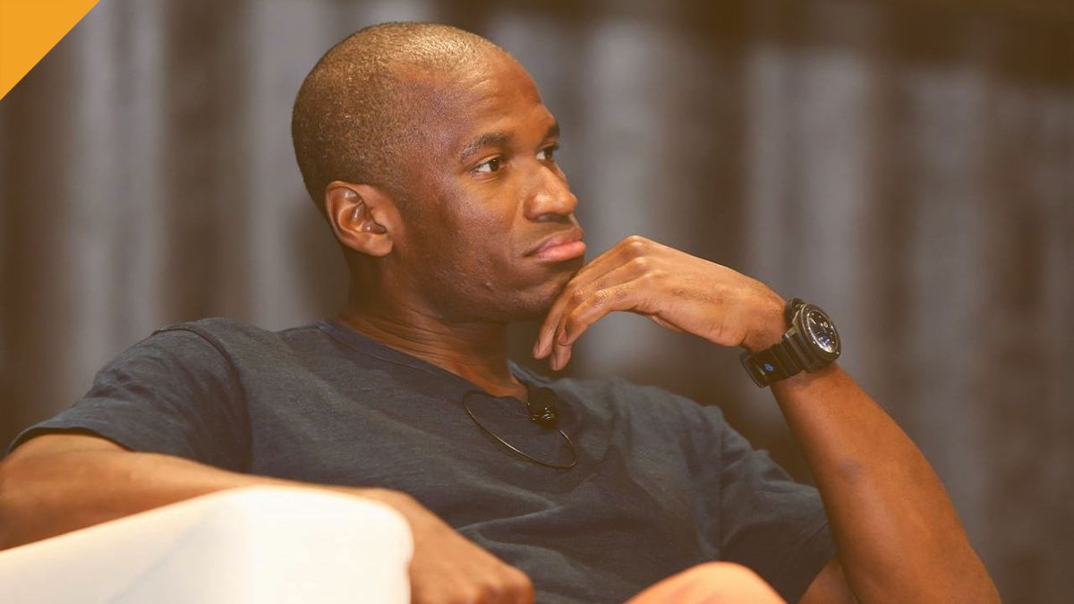 آرتور هیز: کاهش نرخ بهره بازار ارزهای دیجیتال را دگرگون می‌کند