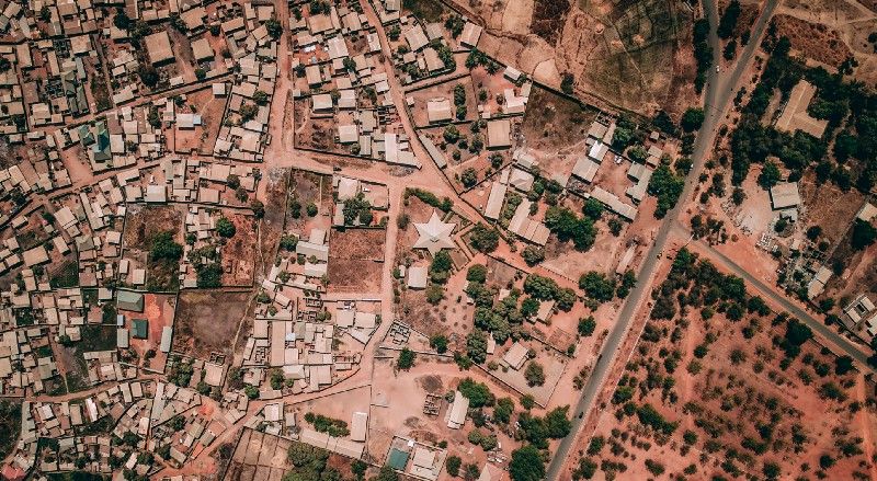 مروری کوتاه بر داستان بلاک چین در قاره سیاه مروری کوتاه بر داستان بلاک چین در قاره سیاه