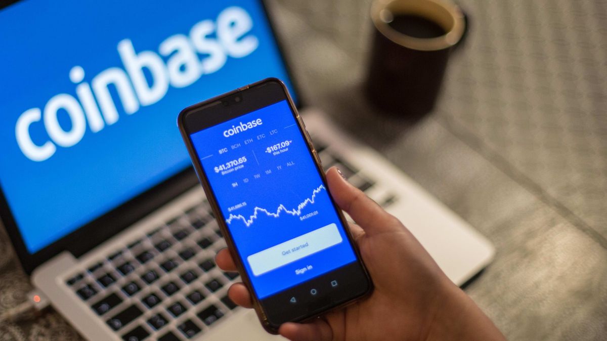 بازگشت کوین بیس به رتبه نخست اپ استور اپل