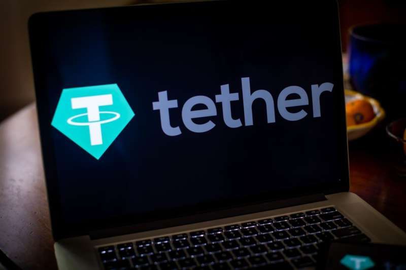 تِتِر قصد دارد یک میلیارد USDT را از شبکه ترون به شبکههای اتریوم و اولنچ منتقل کند