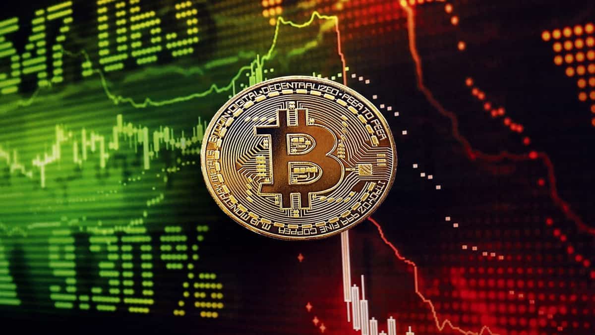 نوامبر سبز بیت‌ کوین در خطر؛ فدرال رزرو و ابهام اقتصادی سد راه صعود بازار