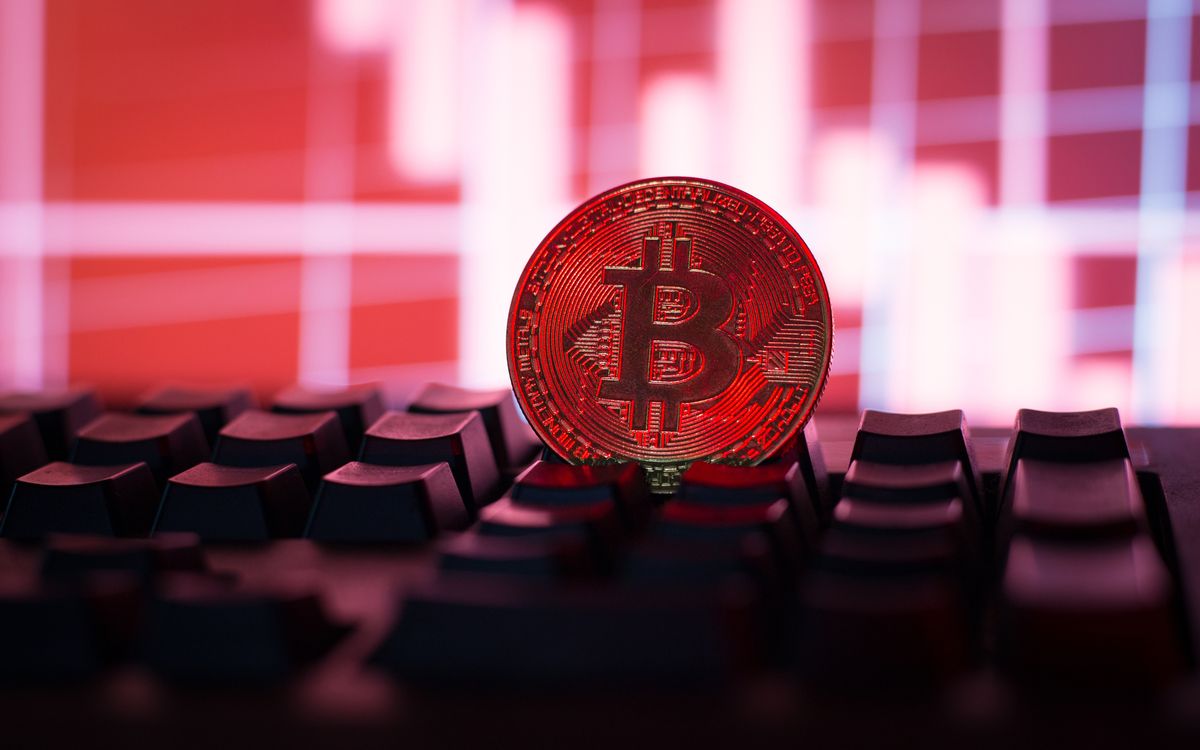 لیکوئید شدن یک میلیارد دلار با سقوط قیمت بیت‌کوین